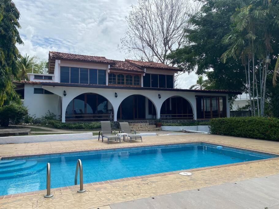 Coronado Beachfront Tropical Home! Playa Coronado Buitenkant foto
